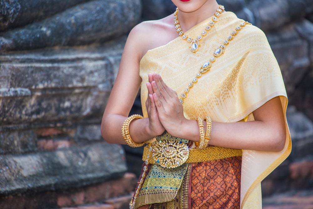 se viaggi da solo in Thailandia devi consocere il saluto tradizionale