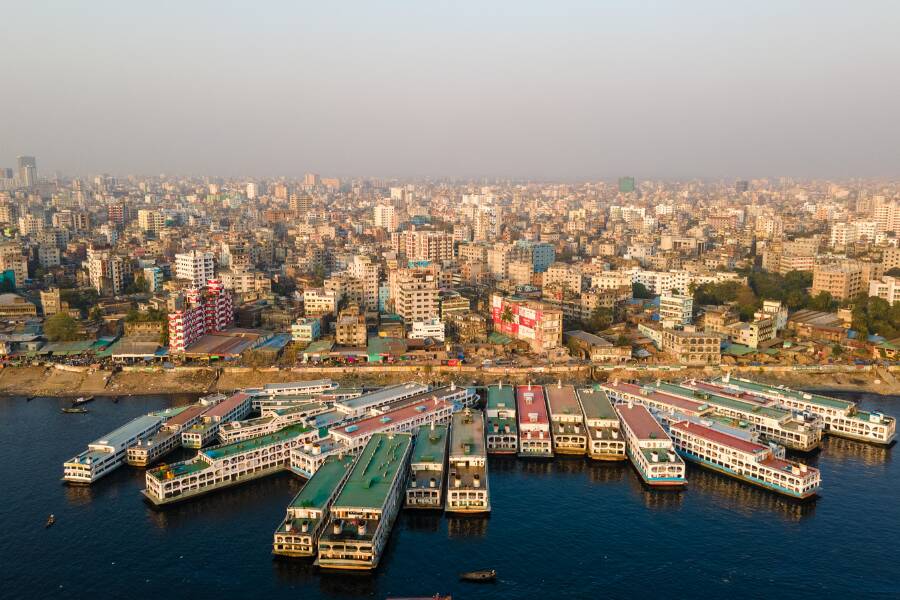 Dhaka una megalopoli