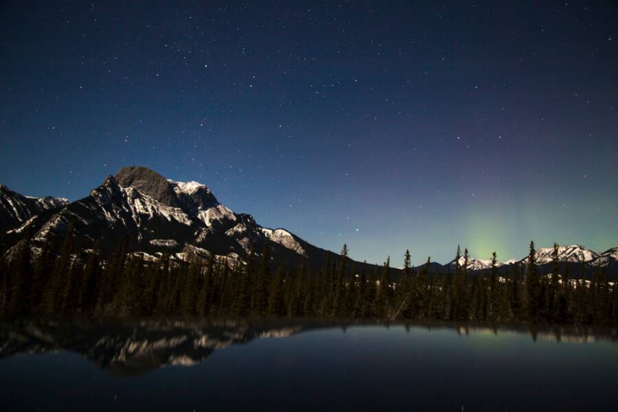 Aurora boreale a Jasper, in Canada