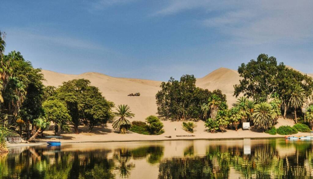 Oasi di Huacachina da visitare in perù