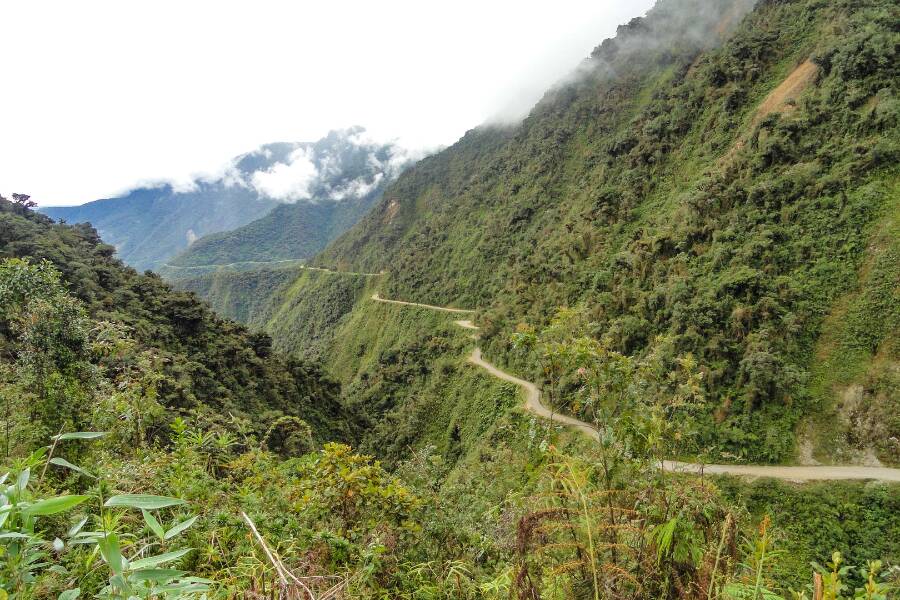 Coroico e la strada della Morte per un'adrenalinica passeggiata in bici