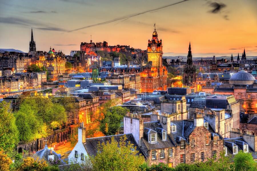Edimburgo una delle mete top dell'estate 2026