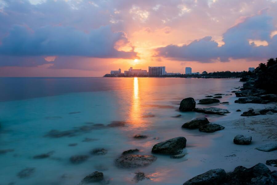 Cancun al tramonto