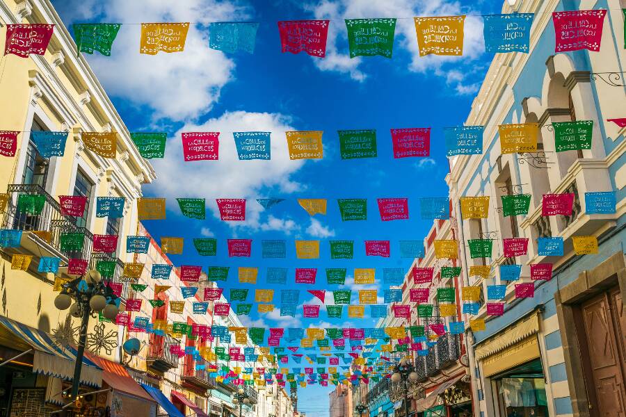Il tipico papel picado messicano